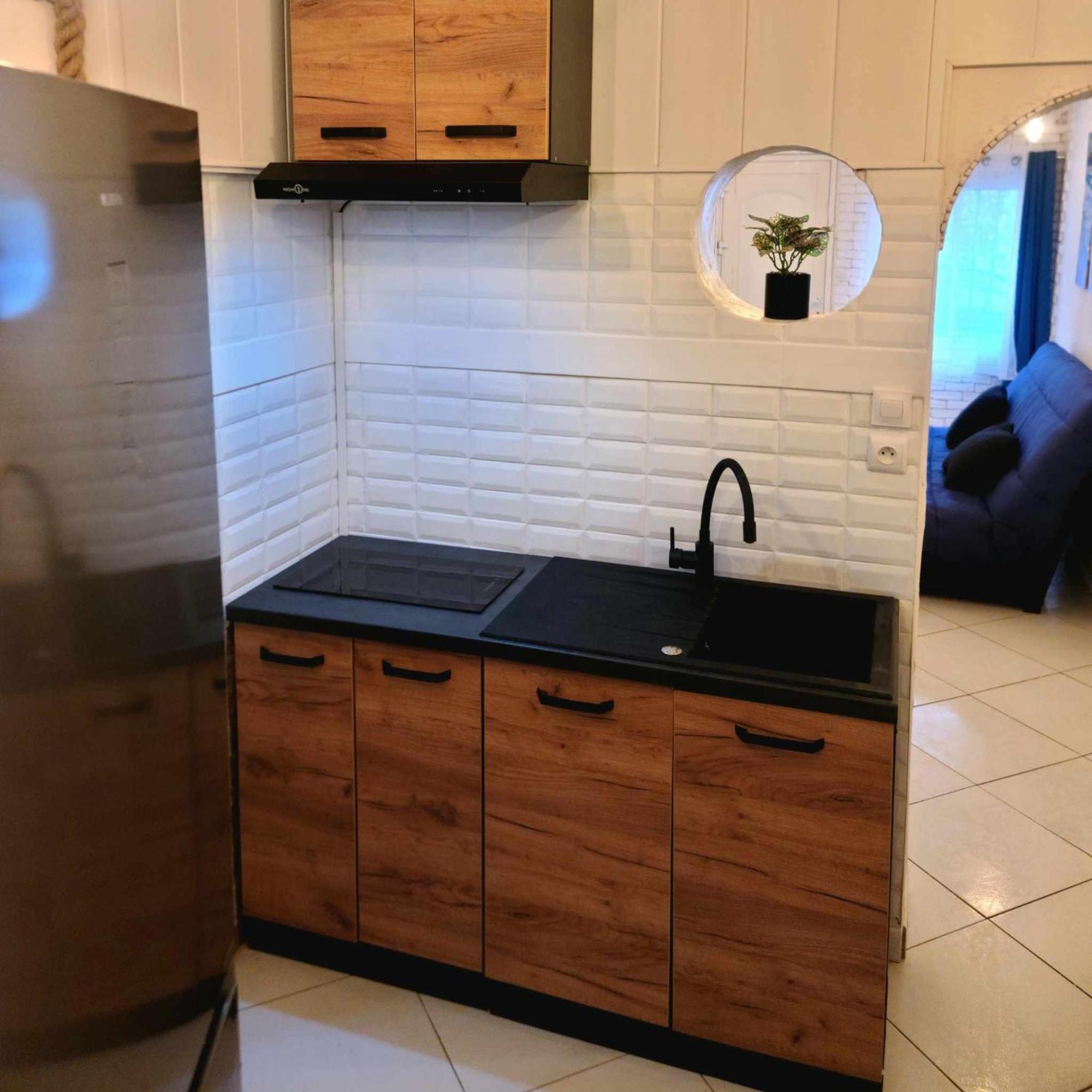 A Cote De La Apartment